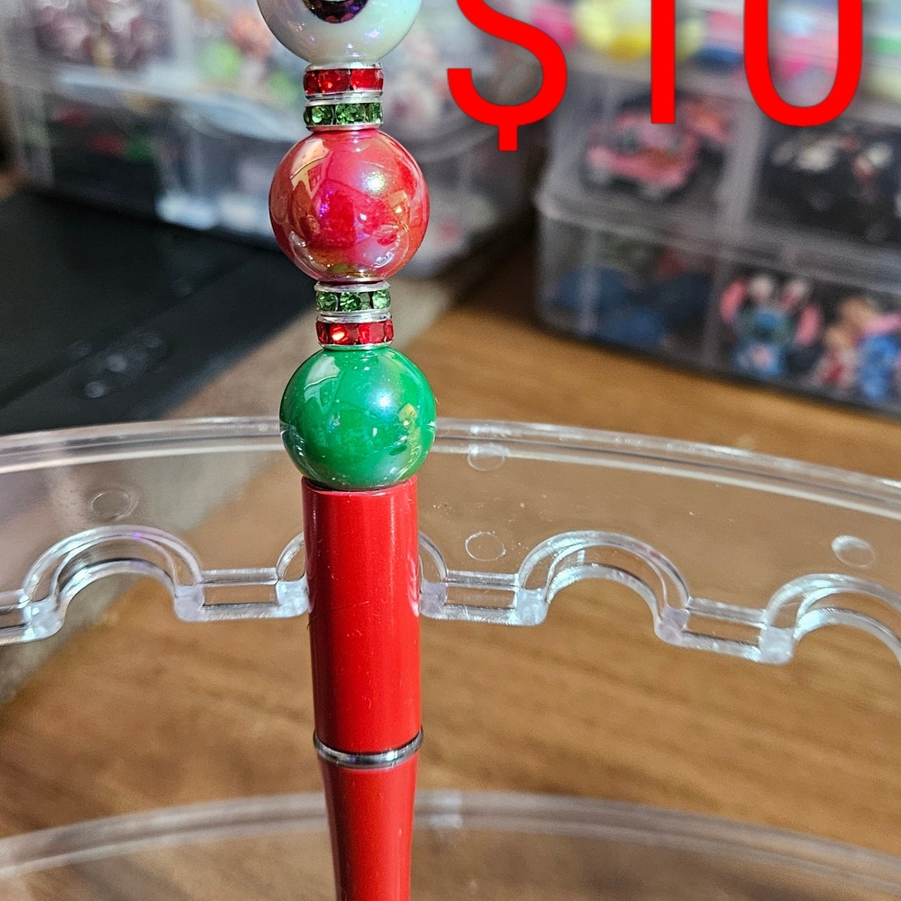 Colorful Red, Green, White Snowman Face, Beaded Adults & Kids